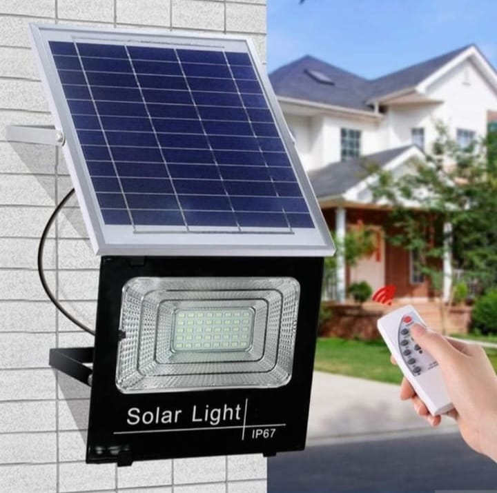 Projecteur Solaire LED avec Télécommande 80W